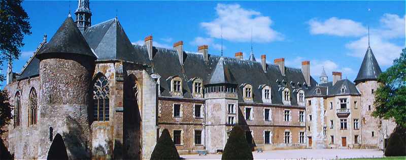 Château de Lapalisse côté Est