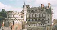 Le Chateau d'Amboise a une origine trs ancienne, il a t le thatre de nombreux venements historiques: la mort de Charles VIII, la conjuration d'Amboise, Abd el Kader,....