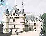 Azay le Rideau est un des plus beaux chateaux de la Loire. Il se situe dans la Valle de l'Indre l o Balzac situe son grand roman: le Lys dans la Valle.