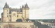 Le Chateau de Saumur domine la ville et la Loire.
