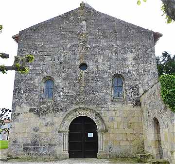 Façade de l'église Notre-Dame de Berneuil