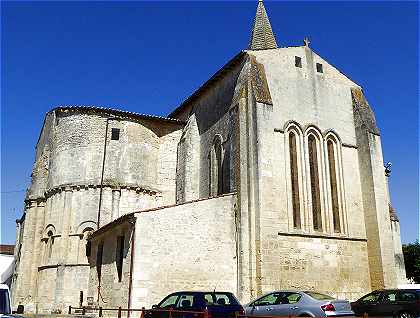 Eglise Saint Pierre de Gémozac