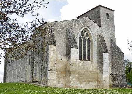 Chevet de l'église de Saint Léger en Pons