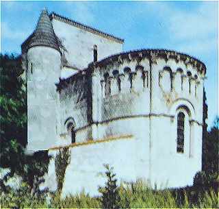 Chevet de l'église Romane de Vaux