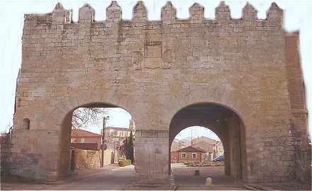 Puerta San Sebastian à Medina de Rioseco