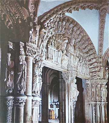 Portail de la Gloire de la Cathédrale de Saint Jacques de Compostelle