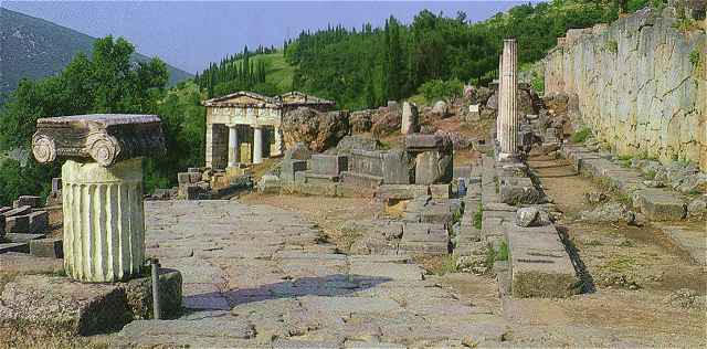 Delphes: sanctuaire d'Apollon
