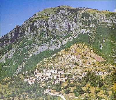 Le village de Sassorosso dans la Garfagnana