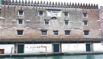 Venise: la Fondaco del Megio sur le Grand Canal