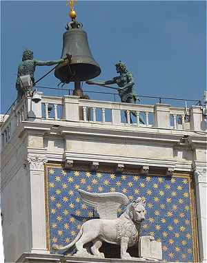 Venise: les Maures de la Tour de l'Horloge