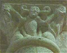 Sculpture des chapiteaux de la nef de l'abbaye de Bénévent