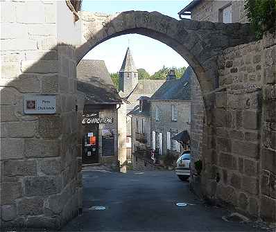 Porte Chabirande à Treignac