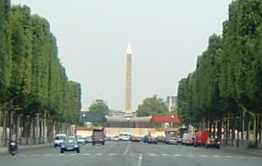 Champs Elysées vers la Place de la Concorde
