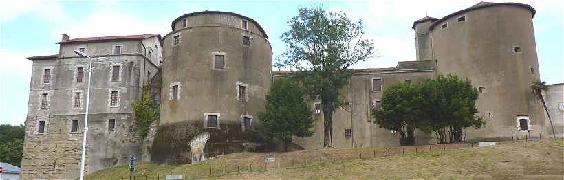 Bayonne: le Chateau-Neuf