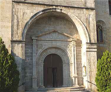 Portail de l'église Saint Vincent d'Urrugne