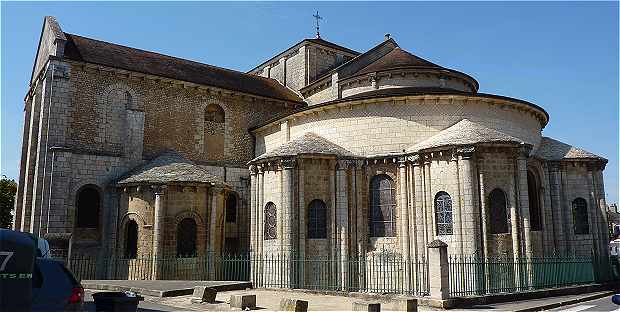 Eglise Saint Hilaire de Poitiers
