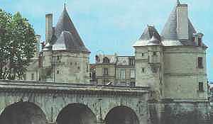 Chatellerault, le Pont Henri IV