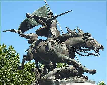 Statue de Jeanne d'Arc à Chinon