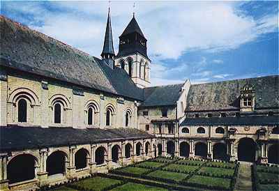 Cloitre de l'Abbaye de Fontevraud