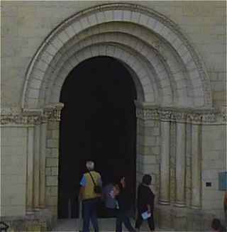 Portail Ouest de l'église abbatiale de Fontevraud
