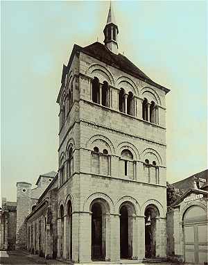 Eglise Saint Leger à Ebreuil
