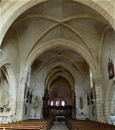 Nef, choeur et abside de l'église Saint Marcel