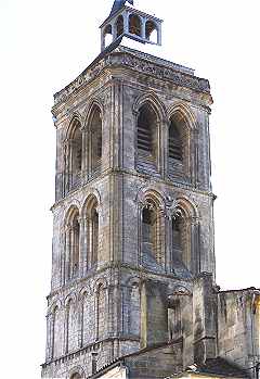 Clocher de l'église Saint Léger à Cognac
