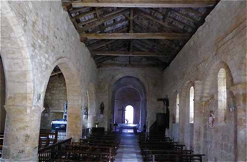 Nef de l'église Saint Jean-Baptiste de Grassac