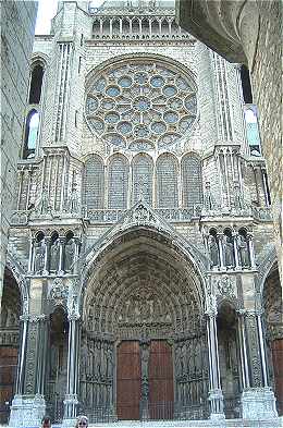 Cathedrale de Chartres: facade Sud