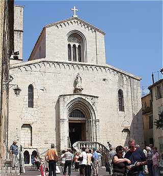 Cathédrale de Grasse: Façade