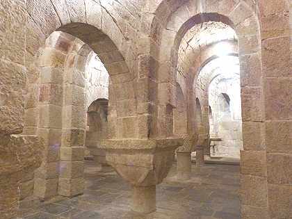 Crypte de l'église du Monastère San Salvador de Leyre