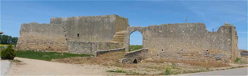 Ruines du château médiéval de Villagarcia de Campos