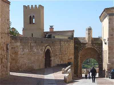Casa du Cid près de la cathédrale de Zamora