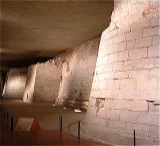 Les murailles du Louvre de Philippe-Auguste