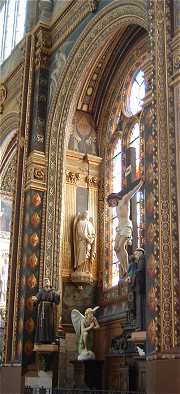 Eglise Saint Eustache, décoration intérieure