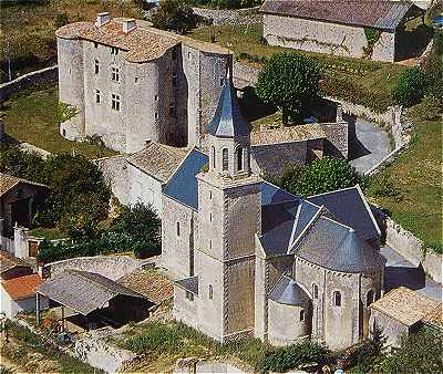 Eglise et château d'Exoudun