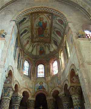 Fresques de l'abside de l'église Sainte Radegonde de Poitiers