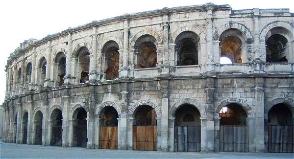 Nîmes: l'Amphithéatre