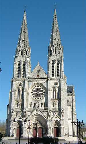 La cathédrale Saint André à Chateauroux