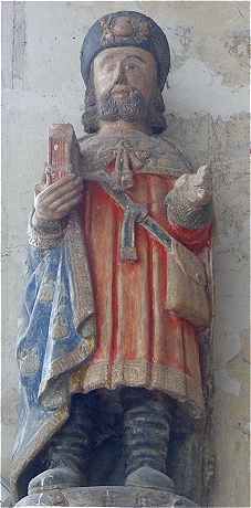 Statue polychrome de Saint Jacques dans l'église Saint Sulpice de Palluau sur Indre